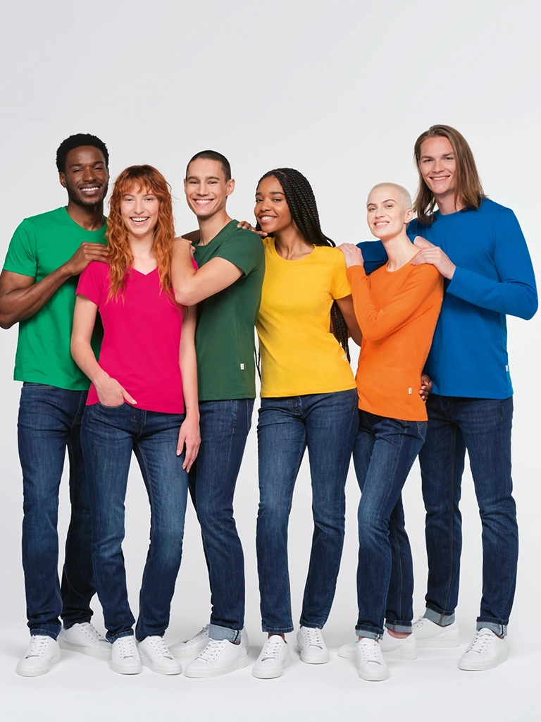 gruppe-01-image_hakro-t-shirts_psocoav3_hr_241030_243_verl